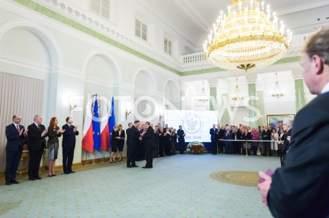  13.12.2018 WARSZAWA<br />WRECZENIE ODZNACZEN PANSTWOWYCH DZIALACZOM OPOZYCJI ANTYKOMUNISTYCZNEJ<br />N/Z PREZYDENT RP ANDRZEJ DUDA <br /> 