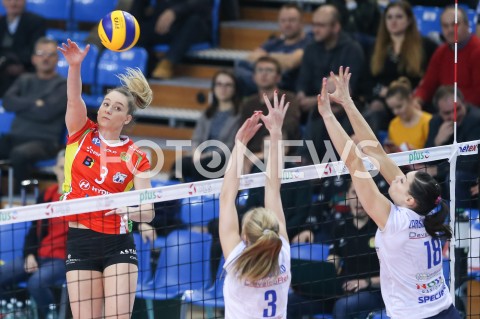  17.12.2018 RZESZOW <br />
SIATKOWKA LIGA SIATKOWKI KOBIET LSK 2018/2019 WOMEN VOLLEYBALL POLAND POLISH LEAGUE <br />
MECZ DEVELOPRES SKYRES RZESZOW - BKS PROFI CREDIT BIELSKO - BIALA<br />
N/Z OLIVIA ROZANSKI <br />
 