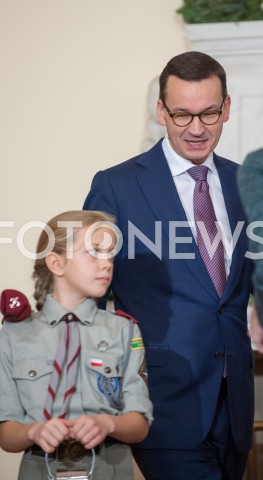  19.12.2018 WARSZAWA<br />BETLEJEMSKIE SWIATLO POKOJU W KANCELARII PREZESA RADY MINISTROW<br />N/Z PREMIER MATEUSZ MORAWIECKI HARCERZE<br /> 
