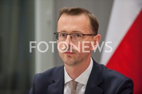  19.12.2018 WARSZAWA<br />POSIEDZENIE KOMISJI WSPOLNEJ RZADU I SAMORZADU TERYTORIALNEGO<br />N/Z SZYMON WROBEL<br /> 