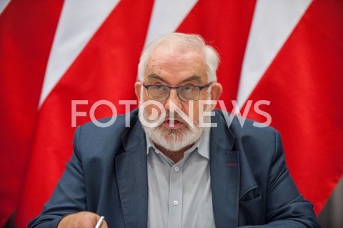  19.12.2018 WARSZAWA<br />POSIEDZENIE KOMISJI WSPOLNEJ RZADU I SAMORZADU TERYTORIALNEGO<br />N/Z ANDRZEJ PORAWSKI<br /> 