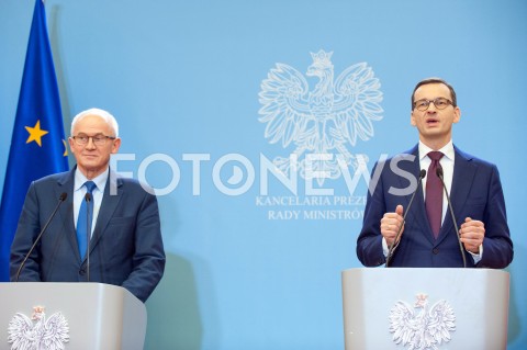  21.12.2018 WARSZAWA<br />KONFERENCJA W KANCELARII PREZESA RADY MINISTROW NA TEMAT CEN ENERGII<br />N/Z PREMIER MATEUSZ MORAWIECKI KRZYSZTOF TCHORZEWSKI<br /> 