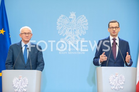  21.12.2018 WARSZAWA<br />KONFERENCJA W KANCELARII PREZESA RADY MINISTROW NA TEMAT CEN ENERGII<br />N/Z PREMIER MATEUSZ MORAWIECKI KRZYSZTOF TCHORZEWSKI<br /> 