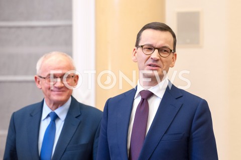  21.12.2018 WARSZAWA<br />KONFERENCJA W KANCELARII PREZESA RADY MINISTROW NA TEMAT CEN ENERGII<br />N/Z PREMIER MATEUSZ MORAWIECKI KRZYSZTOF TCHORZEWSKI<br /> 