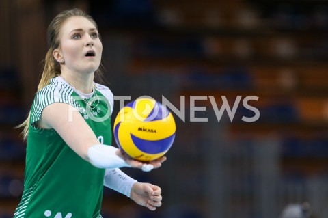  22.12.2018 RZESZOW <br />
SIATKOWKA LIGA SIATKOWKI KOBIET LSK 2018/2019 WOMEN VOLLEYBALL POLAND POLISH LEAGUE <br />
MECZ DEVELOPRES SKYRES RZESZOW - #VOLLEY WROCLAW <br />
N/Z NATALIA MUREK SYLWETKA <br />
 