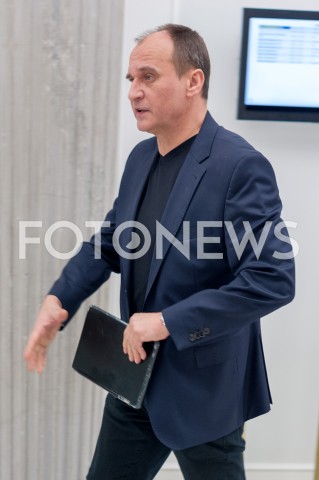  28.12.2018 WARSZAWA SEJM<br />POSIEDZENIE SEJMU<br />DEBATA I GLOSOWANIE NAD USTAWA ZAPOBIEGAJACA WZROSTOWI CEN PRADU W 2019 ROKU<br />N/Z PAWEL KUKIZ<br /> 