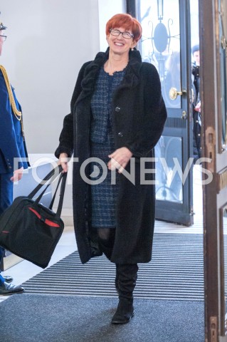  28.12.2018 WARSZAWA SEJM<br />POSIEDZENIE SEJMU<br />DEBATA I GLOSOWANIE NAD USTAWA ZAPOBIEGAJACA WZROSTOWI CEN PRADU W 2019 ROKU<br />N/Z ELZBIETA RAFALSKA<br /> 