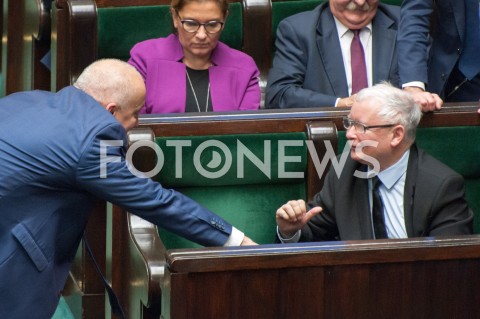  28.12.2018 WARSZAWA SEJM<br />POSIEDZENIE SEJMU<br />DEBATA I GLOSOWANIE NAD USTAWA ZAPOBIEGAJACA WZROSTOWI CEN PRADU W 2019 ROKU<br />N/Z JAROSLAW KACZYNSKI JOACHIM BRUDZINSKI<br /> 