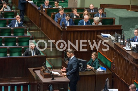  28.12.2018 WARSZAWA SEJM<br />POSIEDZENIE SEJMU<br />DEBATA I GLOSOWANIE NAD USTAWA ZAPOBIEGAJACA WZROSTOWI CEN PRADU W 2019 ROKU<br />N/Z PIOTR CIESLINSKI<br /> 
