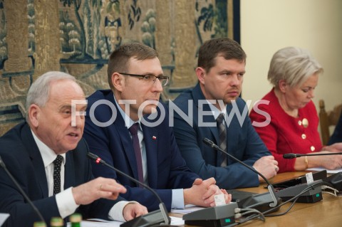  28.12.2018 WARSZAWA SEJM<br />POSIEDZENIE SEJMU<br />KOMISJA FINANSOW PUBLICZNYCH<br />KOMISJA DO SPRAW ENERGII I SKARBU PANSTWA<br />N/Z WOJCIECH ZUBOWSKI MACIEJ MALECKI ANDRZEJ SZLACHTA KRYSTYNA SKOWRONSKA<br /> 
