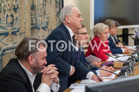  28.12.2018 WARSZAWA SEJM<br />POSIEDZENIE SEJMU<br />KOMISJA FINANSOW PUBLICZNYCH<br />KOMISJA DO SPRAW ENERGII I SKARBU PANSTWA<br />N/Z ANDRZEJ SZLACHTA<br /> 