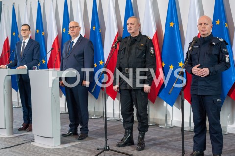  06.01.2019 WARSZAWA<br />KONFERENCJA NA TEMAT WYPADKU W ESCAPE ROOM W MINISTERSTWIE SPRAW WEWNETRZNYCH I ADMINISTRACJI<br />N/Z PREMIER MATEUSZ MORAWIECKI JOACHIM BRUDZINSKI LESZEK SUSKI JAROSLAW SZYMCZYK<br /> 