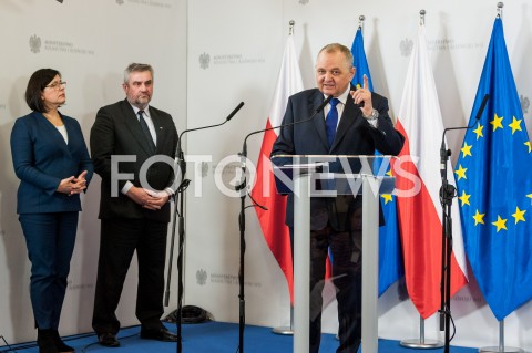  07.01.2019 WARSZAWA<br />KONFERENCJA W MINISTERSTWIE ROLNICTWA I ROZWOJU WSI<br />N/Z JAN KRZYSZTOF ARDANOWSKI RYSZARD ZARUDZKI MARIA FAJGER<br /> 