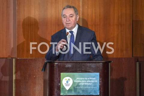  09.01.2019 WARSZAWA<br />KONFERENCJA OPRACOWANIE PLANOW ADAPTACJI DO ZMIAN KLIMATU W MIASTACH POWYZEJ 100 TYSIECY MIESZKANCOW<br />N/Z HENRYK KOWALCZYK<br /> 