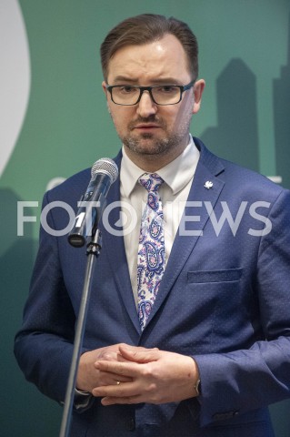  09.01.2019 WARSZAWA<br />KONFERENCJA OPRACOWANIE PLANOW ADAPTACJI DO ZMIAN KLIMATU W MIASTACH POWYZEJ 100 TYSIECY MIESZKANCOW<br />N/Z SLAWOMIR MAZUREK<br /> 