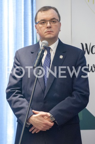  09.01.2019 WARSZAWA<br />KONFERENCJA OPRACOWANIE PLANOW ADAPTACJI DO ZMIAN KLIMATU W MIASTACH POWYZEJ 100 TYSIECY MIESZKANCOW<br />N/Z PAWEL SALEK<br /> 
