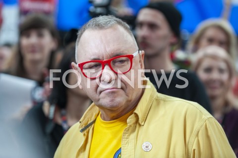  13.01.2019 WARSZAWA<br />27. FINAL WIELKIEJ ORKIESTRY SWIATECZNEJ POMOCY<br />N/Z JERZY JUREK OWSIAK<br /> 