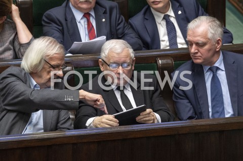  16.01.2019 WARSZAWA SEJM<br />POSIEDZENIE SEJMU<br />N/Z JAROSLAW KACZYNSKI RYSZARD TERLECKI JAROSLAW GOWIN TABLET<br /> 