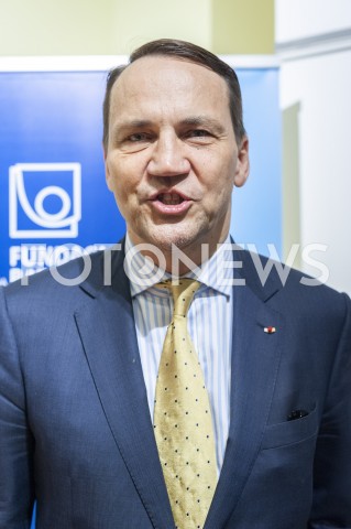  17.01.2019 WARSZAWA<br />DEBATA FUNDACJI BATOREGO POLSKA W UNII PASAZER NA GAPE CZY WSPOLPRACOWNIK<br />N/Z RADEK RADOSLAW SIKORSKI<br /> 