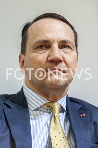  17.01.2019 WARSZAWA<br />DEBATA FUNDACJI BATOREGO POLSKA W UNII PASAZER NA GAPE CZY WSPOLPRACOWNIK<br />N/Z RADEK RADOSLAW SIKORSKI<br /> 