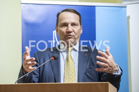  17.01.2019 WARSZAWA<br />DEBATA FUNDACJI BATOREGO POLSKA W UNII PASAZER NA GAPE CZY WSPOLPRACOWNIK<br />N/Z RADEK RADOSLAW SIKORSKI<br /> 