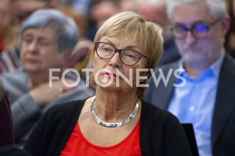  17.01.2019 WARSZAWA<br />DEBATA FUNDACJI BATOREGO POLSKA W UNII PASAZER NA GAPE CZY WSPOLPRACOWNIK<br />N/Z LENA KOLARSKA BOBINSKA<br /> 