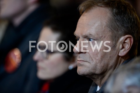  18.01.2019 GDANSK<br />MSZA SWIETA W INTENCJI ZMARLEGO PREZYDENTA PAWLA ADAMOWICZA W BAZYLICE MARIACKIEJ W GDANSKU<br />N/Z DONALD TUSK PORTRET<br /> 