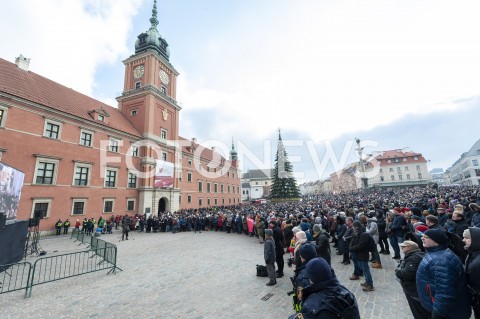  19.01.2019 WARSZAWA<br />TRANSMISJA POGRZEBU PAWLA ADAMOWICZA<br />N/Z PLAC ZAMKOWY<br /> 