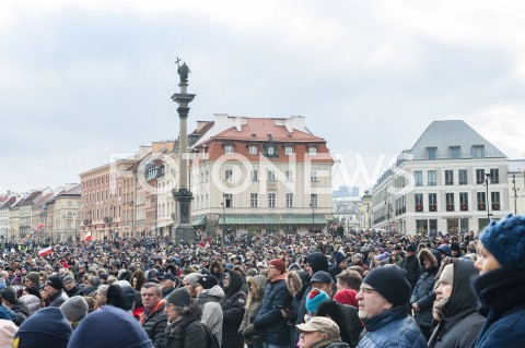  19.01.2019 WARSZAWA<br />TRANSMISJA POGRZEBU PAWLA ADAMOWICZA<br />N/Z PLAC ZAMKOWY<br /> 