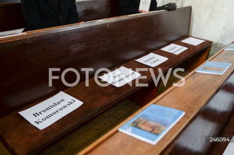  19.01.2019 GDANSK<br />CEREMONIA POGRZEBOWA ZAMORDOWANEGO PREZYDENTA GDANSKA PAWLA ADAMOWICZA W BAZYLICE MARIACKIEJ W GDANSKU<br />N/Z MIEJSCA W LAWCE DLA BRONISLAW KOMOROWSKI ANNA KOMOROWSKA JOACHIM GAUCK BOGDAN BORUSEWICZ<br /> 