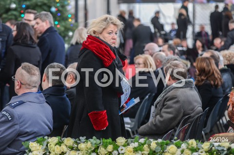  19.01.2019 GDANSK<br />CEREMONIA POGRZEBOWA ZAMORDOWANEGO PREZYDENTA GDANSKA PAWLA ADAMOWICZA W BAZYLICE MARIACKIEJ W GDANSKU<br />N/Z CORNELIA PIEPER KONSUL GENERALNY NIEMIEC W GDANSKU<br /> 