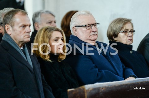  19.01.2019 GDANSK<br />CEREMONIA POGRZEBOWA ZAMORDOWANEGO PREZYDENTA GDANSKA PAWLA ADAMOWICZA W BAZYLICE MARIACKIEJ W GDANSKU<br />N/Z DONALD TUSK MALGORZATA TUSK LECH WALESA DANUTA WALESA <br /> 