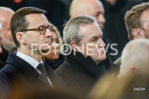  19.01.2019 GDANSK<br />CEREMONIA POGRZEBOWA ZAMORDOWANEGO PREZYDENTA GDANSKA PAWLA ADAMOWICZA W BAZYLICE MARIACKIEJ W GDANSKU<br />N/Z PREMIER MATEUSZ MORAWIECKI PIOTR GLINSKI<br /> 