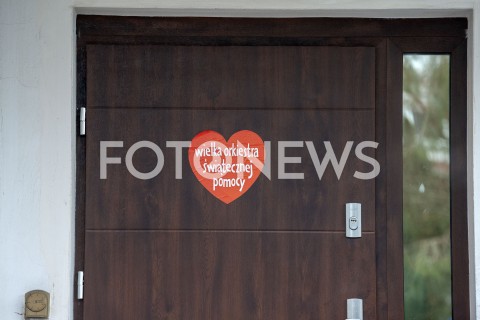  21.01.2019 WARSZAWA<br />
SIEDZIBA BIURO FUNDACJI WOSP<br />
N/Z DRZWI DO FUNDACJI Z SERCEM<br />
 