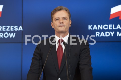  22.01.2019 WARSZAWA<br />SPOTKANIE PREMIERA MATEUSZA MORAWIECKIEGO Z MARKUSEM SCHAFEREM Z MERCEDES BENZ<br />OGLOSZENIE DECYZJI WS. ROZPOCZECIA PRODUKCJI BATERII ELEKTRYCZNYCH PRZEZ MERCEDES-BENZ CARS W FABRYCE W JAWORZE NA DOLNYM SLASKU<br />N/Z MARKUS SCHAFER<br /> 