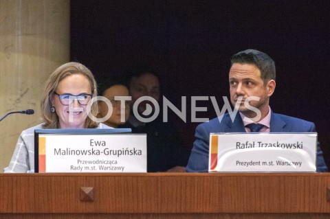  24.01.2019 WARSZAWA<br />POSIEDZENIE RADY MIASTA<br />N/Z EWA MALINOWSKA GRUPINSKA RAFAL TRZASKOWSKI<br /> 