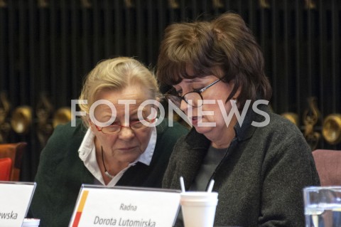  24.01.2019 WARSZAWA<br />POSIEDZENIE RADY MIASTA<br />N/Z ANNA NEHREBECKA MALGORZATA ZAKRZEWSKA<br /> 