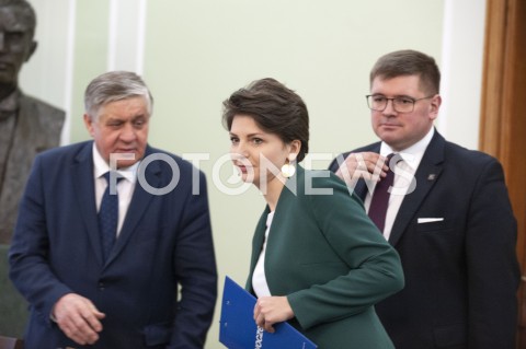  25.01.2019 WARSZAWA SEJM<br />SPOTKANIE PREMIERA Z PRZEDSTAWICIELAMI UGRUPOWAN OPOZYCYJNYCH<br />N/Z KRZYSZTOF JURGIEL TOMASZ RZYMKOWSKI MONIKA ROSA<br /> 
