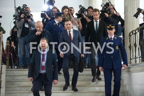 25.01.2019 WARSZAWA SEJM<br />SPOTKANIE PREMIERA Z PRZEDSTAWICIELAMI UGRUPOWAN OPOZYCYJNYCH<br />N/Z ZBIGNIEW ZIOBRO JAN KANTHAK<br /> 