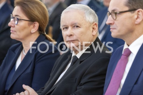  26.01.2019 WARSZAWA<br />KONFERENCJA KLUBU PARLAMENTARNEGO PIS ZASADY PROWADZENIA POLITYKI ROZWOJU W POLSCE<br />N/Z PREZES JAROSLAW KACZYNSKI PREMIER MATEUSZ MORAWIECKI BEATA MAZUREK<br /> 