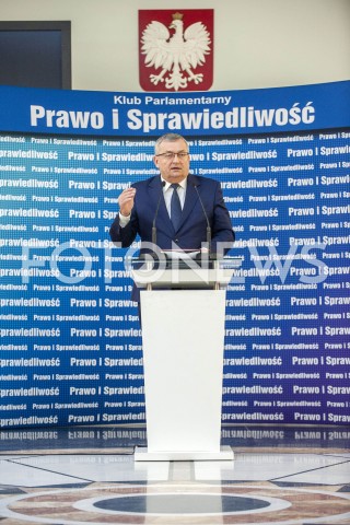  26.01.2019 WARSZAWA<br />KONFERENCJA KLUBU PARLAMENTARNEGO PIS ZASADY PROWADZENIA POLITYKI ROZWOJU W POLSCE<br />N/Z ANDRZEJ ADAMCZYK MINISTER INFRASTRUKTURY<br /> 