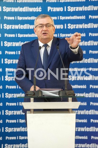  26.01.2019 WARSZAWA<br />KONFERENCJA KLUBU PARLAMENTARNEGO PIS ZASADY PROWADZENIA POLITYKI ROZWOJU W POLSCE<br />N/Z ANDRZEJ ADAMCZYK MINISTER INFRASTRUKTURY<br /> 