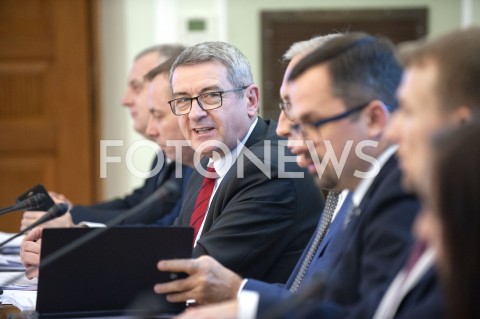  28.01.2019 WARSZAWA<br />PRZESLUCHANIE JANA VINCENTA ROSTOWSKIEGO PRZED KOMISJA DO SPRAW VAT<br />N/Z WOJCIECH MURDZEK<br /> 