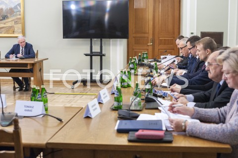  29.01.2019 WARSZAWA<br />JAROSLAW GOWIN PRZESLUCHIWANY PRZED KOMISJA DO SPRAW VAT<br />N/Z JAROSLAW GOWIN MARCIN HORALA KAZIMIERZ SMOLINSKI BLAZEJ PARDA ANDRZEJ MATUSIEWICZ<br /> 