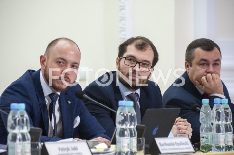  31.01.2019 WARSZAWA<br />POSIEDZENIE KOMISJI DS REPRYWATYZACJI<br />N/Z BARTLOMIEJ OPALINSKI ADAM ZIELINSKI SLAWOMIR POTAPOWICZ<br /> 