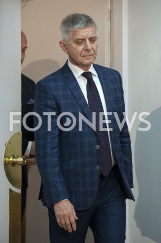  01.02.2019 WARSZAWA<br />PODPISANIE DEKLARACJI ZALOZYCIELSKIEJ KOALICJI EUROPEJSKIEJ DLA POLSKI PRZEZ BYLYCH PREMIEROW I MINISTROW SPRAW ZAGRANICZNYCH<br />N/Z MAREK BELKA<br /> 