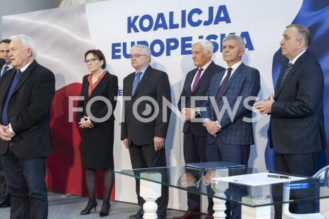  01.02.2019 WARSZAWA<br />PODPISANIE DEKLARACJI ZALOZYCIELSKIEJ KOALICJI EUROPEJSKIEJ DLA POLSKI PRZEZ BYLYCH PREMIEROW I MINISTROW SPRAW ZAGRANICZNYCH<br />N/Z LESZEK MILLER EWA KOPACZ WLODZIMIERZ CIMOSZEWICZ JERZY BUZEK MAREK BELKA GRZEGORZ SCHETYNA<br /> 