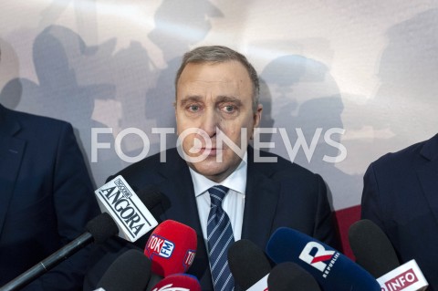  01.02.2019 WARSZAWA<br />PODPISANIE DEKLARACJI ZALOZYCIELSKIEJ KOALICJI EUROPEJSKIEJ DLA POLSKI PRZEZ BYLYCH PREMIEROW I MINISTROW SPRAW ZAGRANICZNYCH<br />N/Z GRZEGORZ SCHETYNA<br /> 