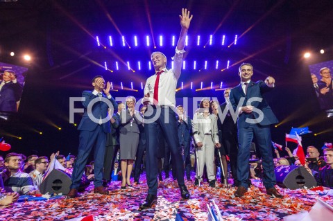  03.02.2019 WARSZAWA<br />KONWENCJA PARTII ROBERTA BIEDRONIA WIOSNA<br />N/Z ROBERT BIEDRON KRZYSZTOF GAWKOWSKI GRZEGORZ PIETRUCZUK<br /> 