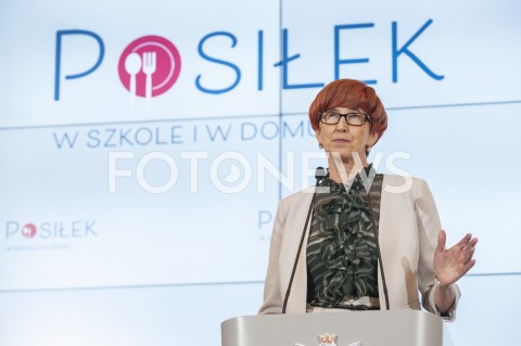  05.02.2019 WARSZAWA<br />KONFERENCJA POSILEK W DOMU I W SZKOLE<br />N/Z ELZBIETA RAFALSKA<br /> 